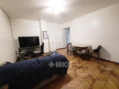 MANSILLA Y AV. PUEYRREDON - 46 M2 TODO A NUEVO PATIO APTO PROFESIONAL