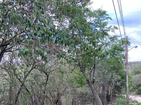 VENTA LOTE 974M2 LA QUEBRADA