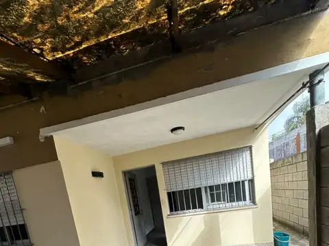 Luis María Campos 600