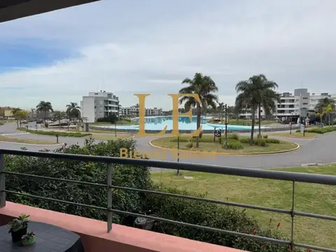 Lagoon Pilar
