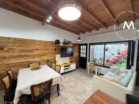 Depto Tipo Casa en Venta de 2 dormitorios