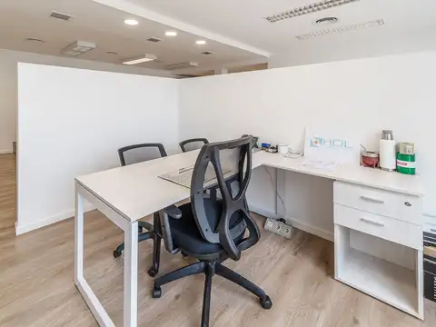 Oficina en Venta en Retiro, USD 129.000