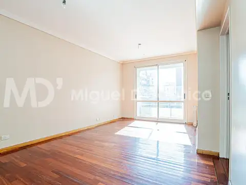 Venta Departamento de 3 ambientes con cochera en Caballito