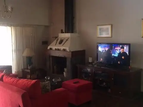 Casa en Venta en Quilmes, USD 200.000