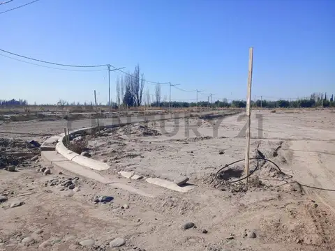 Terreno en Venta 35  mts Fondo