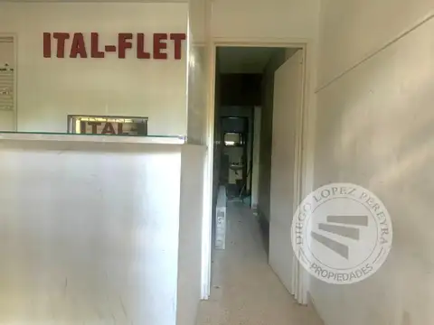 Local en Venta en Olivos, USD 65.000