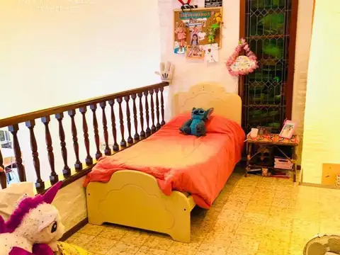 Casa en Venta en Castelar, USD 150.000