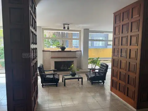 Departamento en Venta con 2 cocheras