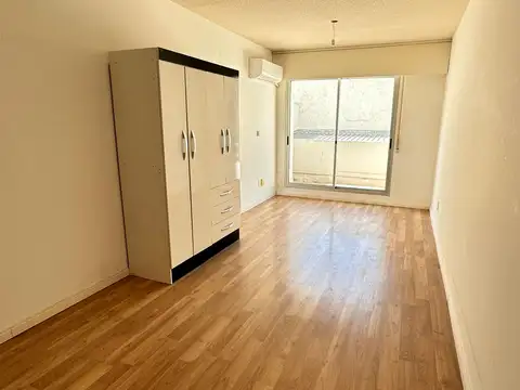 Alquiler Parque Rodó Monoambiente c/balcón Amenit.