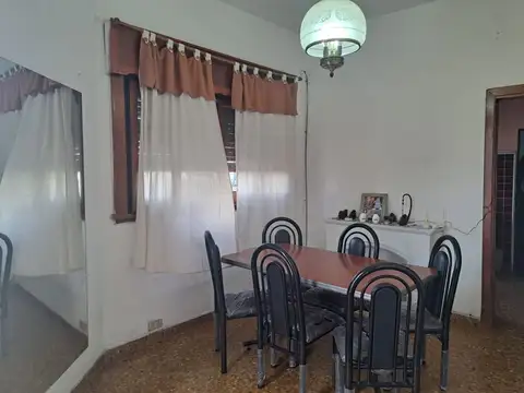 Depto Tipo Casa en Venta de 4 ambientes