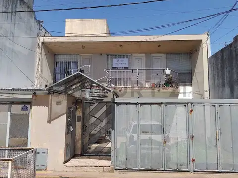 VENTA DEPARTAMENTO UN DORMITORIO. CALLE 8 Y 522. APTO BANCO