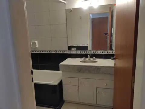 VENTA DEPARTAMENTO UN DORMITORIO. CALLE 8 Y 522. APTO BANCO