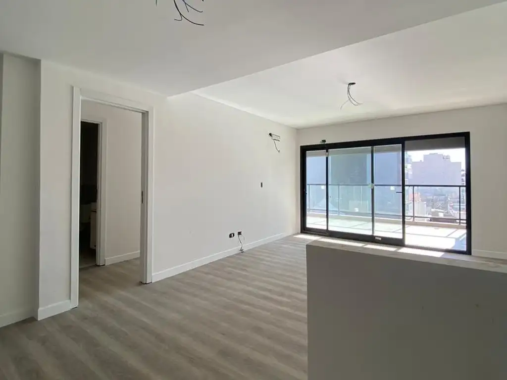 Felipe Vallese 1930 de  1, 2 y 3 Dormitorios