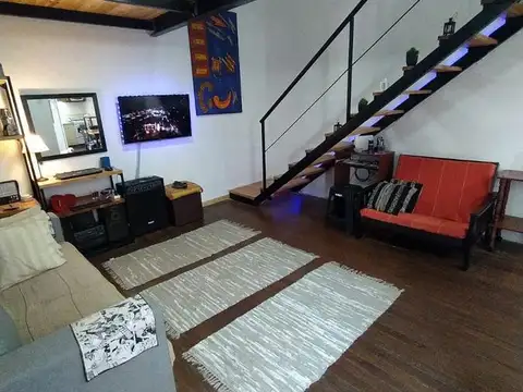 Depto Tipo Casa en Venta en Centro, USD 114.000