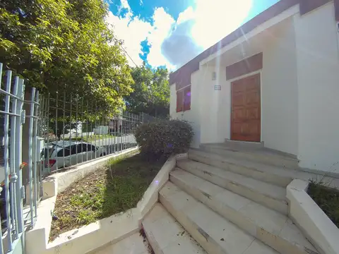 Casa en Alquiler de 3 dormitorios
