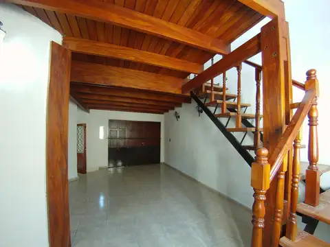 Casa en Alquiler 25 años