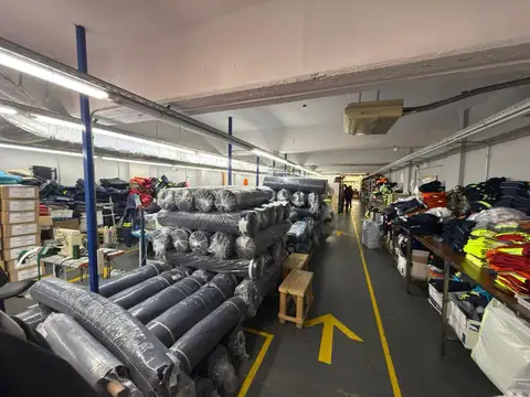 Galpon en Alquiler 9  mts Fondo