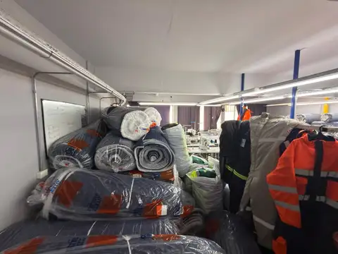 DEPOSITO APTO TODO RUBRO  PB Y 3 PLANTAS MONTACARGAS