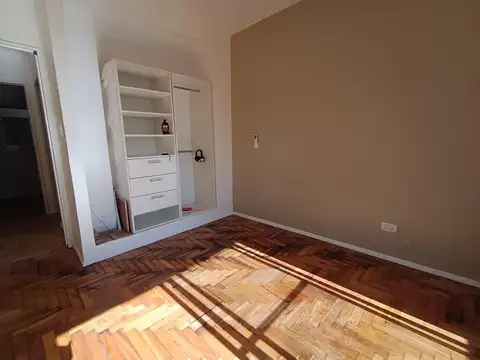 Departamento en Alquiler 50 años