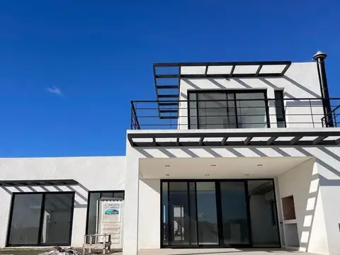 Casa en Venta en San Sebastian, USD 310.000