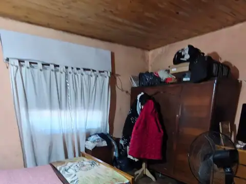 CASA EN VENTA – BARRIO 9 DE JULIO