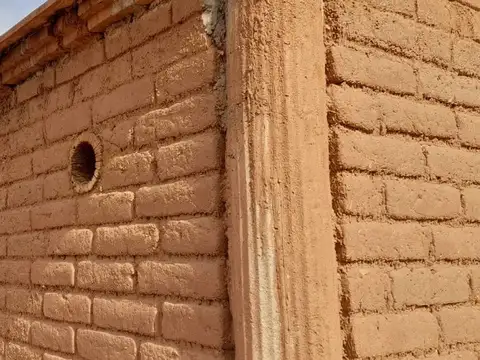 Casa 3 ambientes con 1 baño