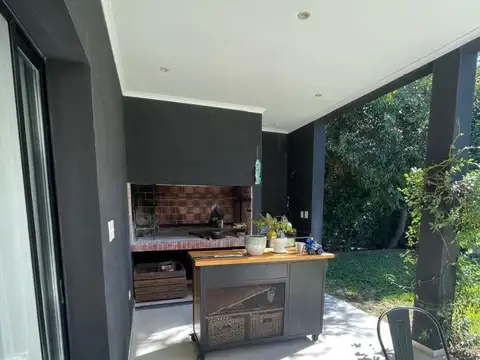 Casa en Alquiler de 3 dormitorios
