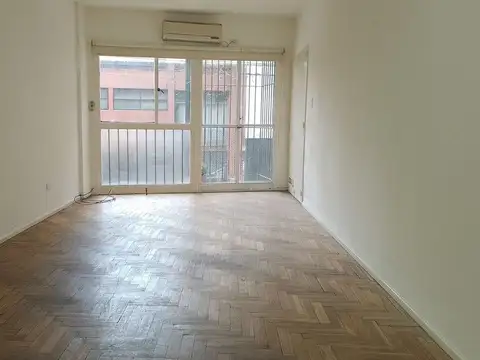 ALQUILER MONOAMBIENTE RECOLETA
