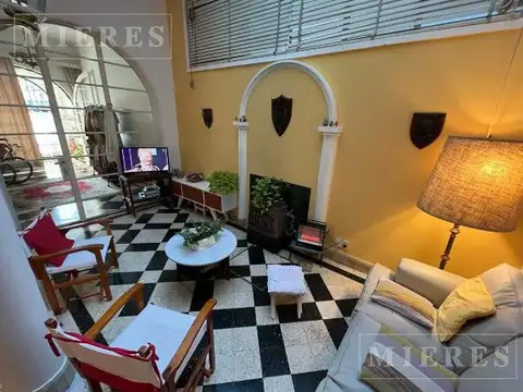 Edificio Comercial en  Cosme Beccar 261, frente a la estación de San Isidro