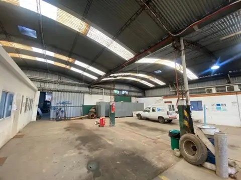 Galpon en Venta en Zarate, USD 350.000