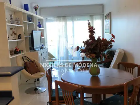 Departamento de 1 dormitorio en alquiler frente a Playa Mansa