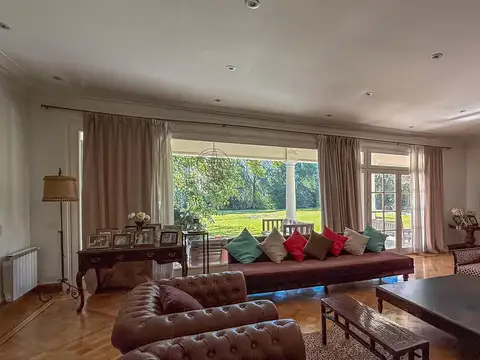 Casa en  venta en Las Lomas de San Isidro con 5 suites