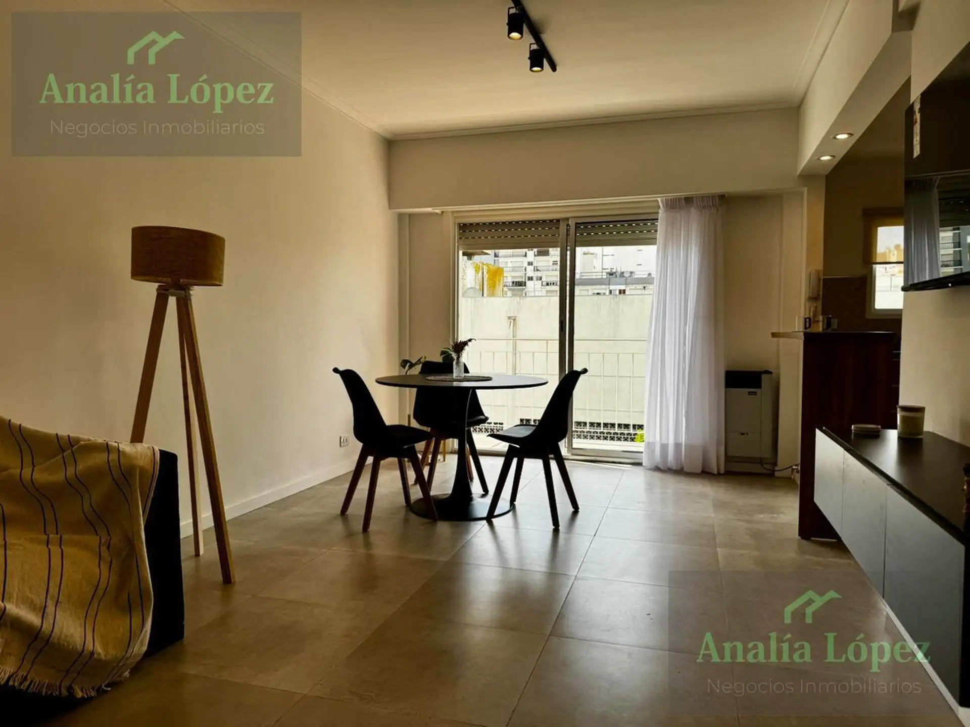 Departamento 2 ambientes PLaza Mitre