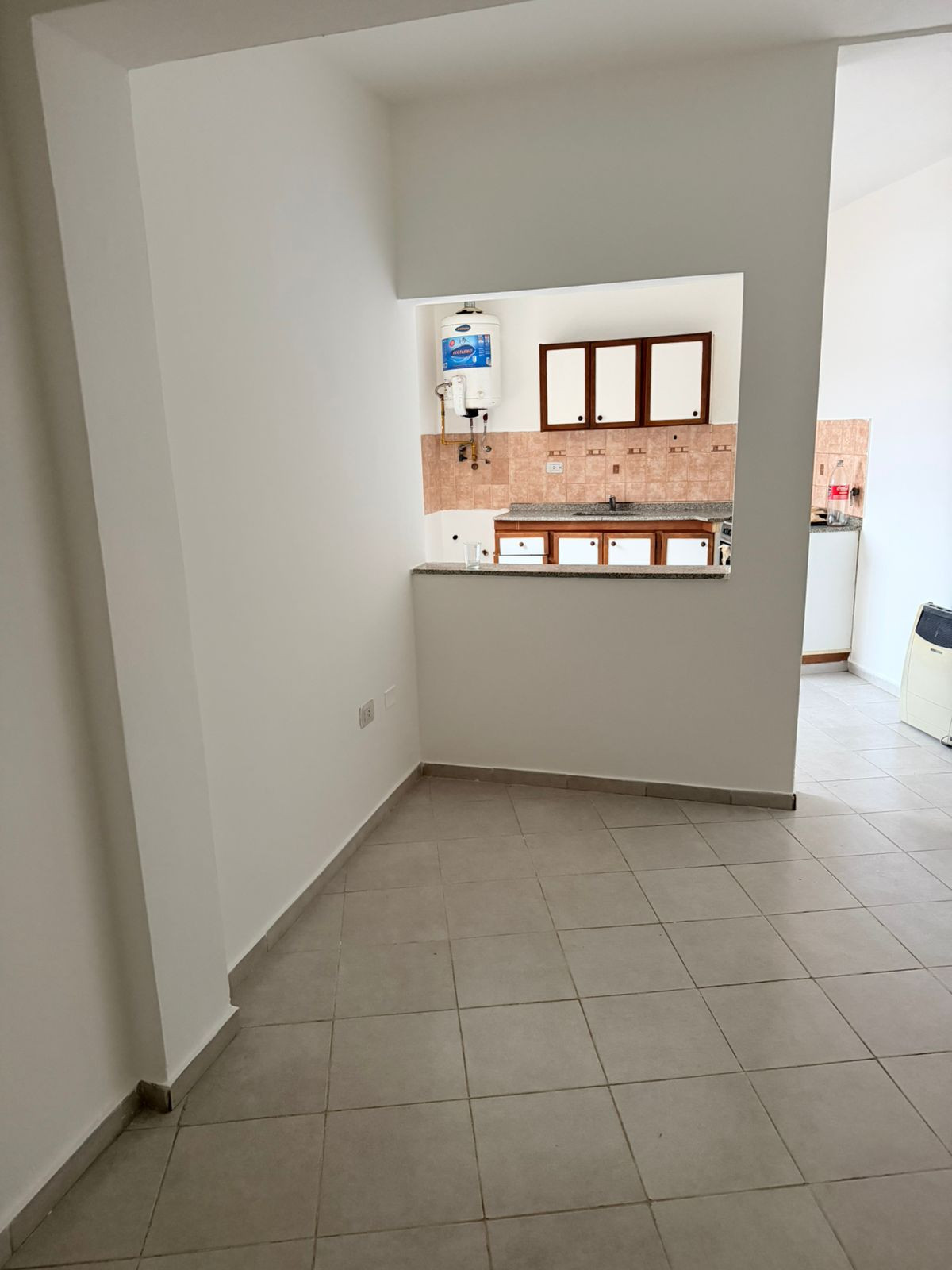 Departamento en Alquiler en Centro America, $ 680.000