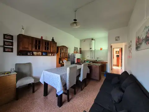 Depto Tipo Casa en Venta con 1 cocheras