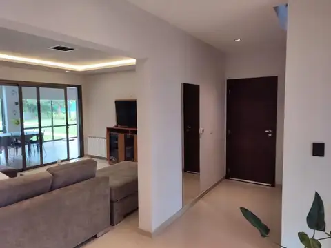 La Cascada Country Golf Club