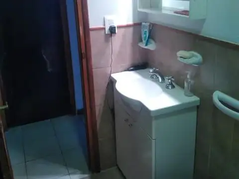 VENTA Departamento en planta alta, un dormitorio en excelente ubicación.