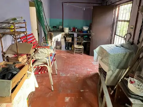 Casa en Venta en Castelar Sur, USD 90.000