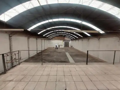 GALPÓN+ OFICINAS EN ALQUILER EN NEUQUÉN