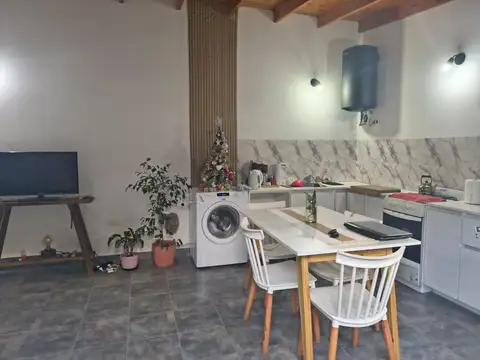 Depto Tipo Casa en Venta 5 años