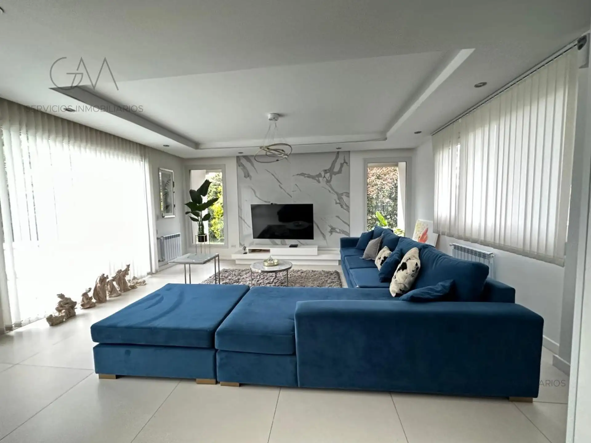 Casa de cinco ambientes en Arenas del Sur sobre lote de 666,41 m2