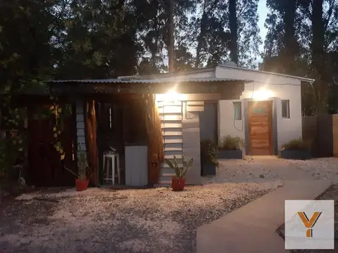Las Achiras 3600 e/ Los Aromos y Los Abedules