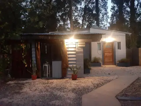 Las Achiras 3600 e/ Los Aromos y Los Abedules