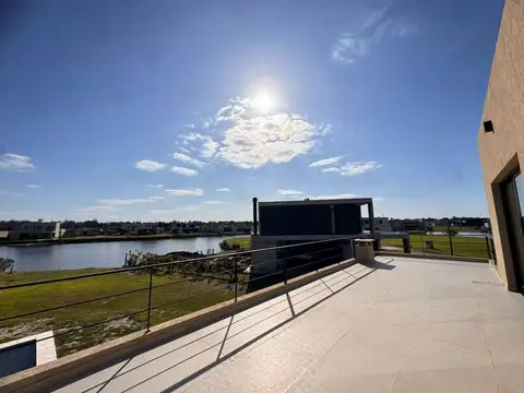 Casa en Venta en El Ensueño, USD 225.000