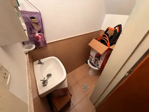 Depto Tipo Casa 4 ambientes con 2 baños