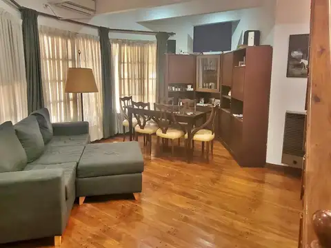 Casa en Venta en Mataderos, USD 250.000
