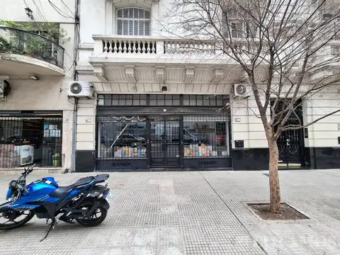 Local en Balvanera VENTA CON RENTA