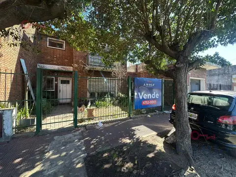 Casa en San Andrés en 2 Plantas - Lote Propio