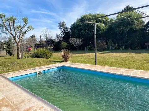Casa en Venta con 1 cochera