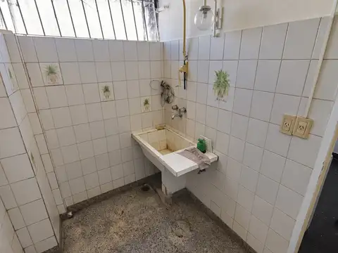 Depto Tipo Casa en Venta al Este